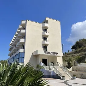 https://ferrara-2001.albaniahotels.net